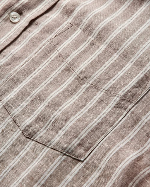 laydown detail image of Isles Linen Shirt
