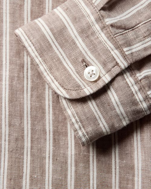 laydown detail image of Isles Linen Shirt