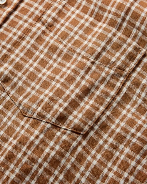 laydown detail image of Isles Linen Shirt