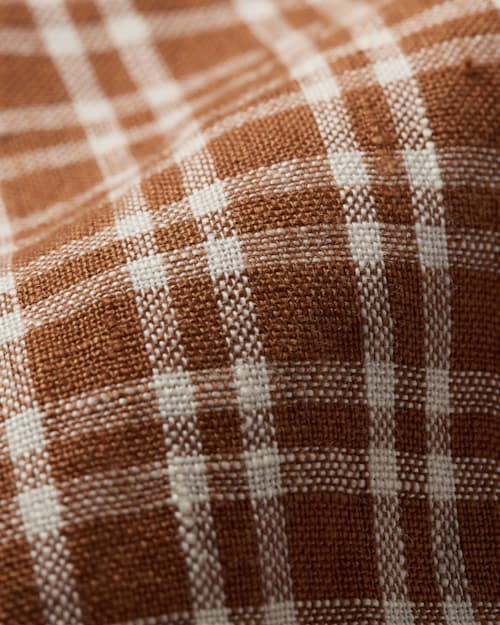 laydown detail image of Isles Linen Shirt