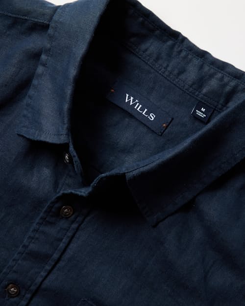 laydown detail image of Isles Linen Shirt