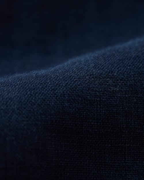 laydown detail image of Isles Linen Shirt