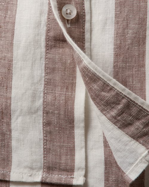 laydown detail image of Short Sleeve Isles Linen Shirt