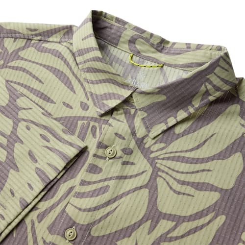 laydown detail image of Bless Up Lightweight Stretch Shirt