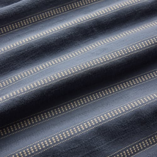 laydown detail image of Crosswinds Short Sleeve Shirt