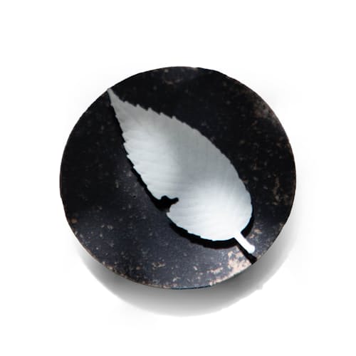 laydown image of Leaf Incense
