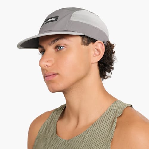 on model image of GOCap-FieldIconicBar