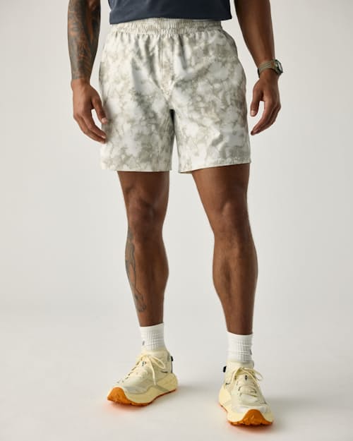 on model image of Rhythm Short - 7"