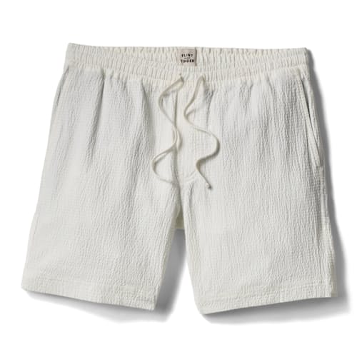laydown image of Canoe Short - 7"
