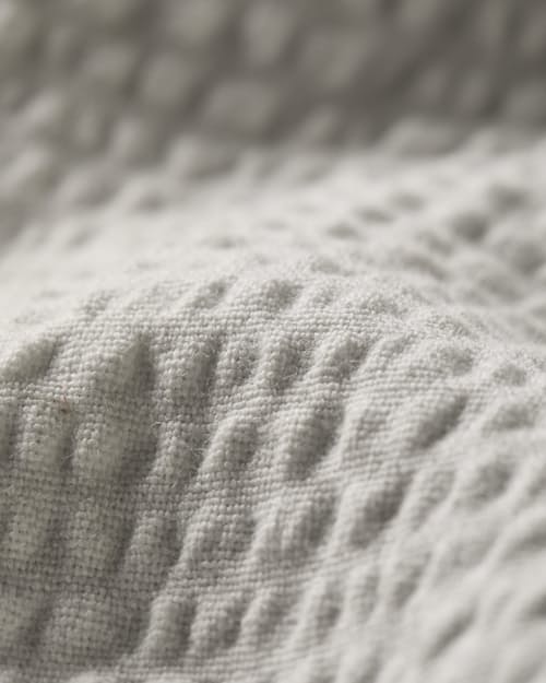 laydown detail image of Canoe Short - 7"