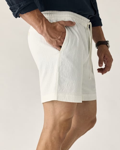 on model image of Drawstring Canoe Short - 7"