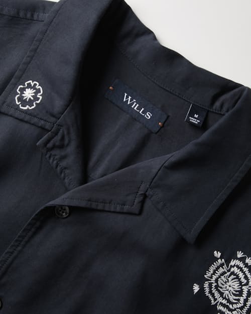 laydown detail image of Tencel Resort Shirt