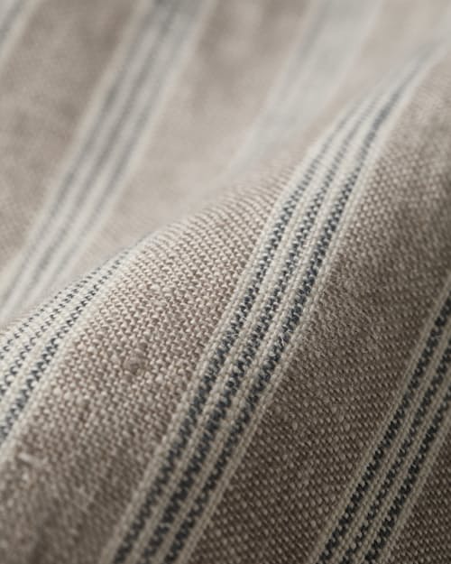 laydown detail image of Short Sleeve Isles Linen Shirt