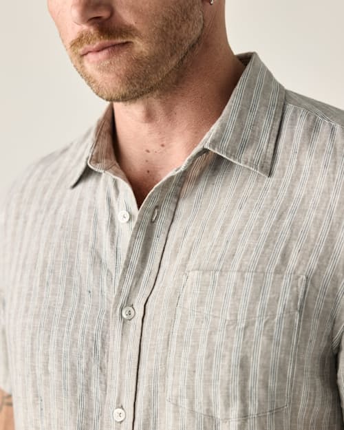 on model image of Short Sleeve Isles Linen Shirt