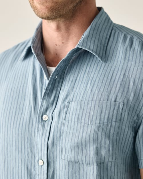 on model image of Short Sleeve Isles Linen Shirt