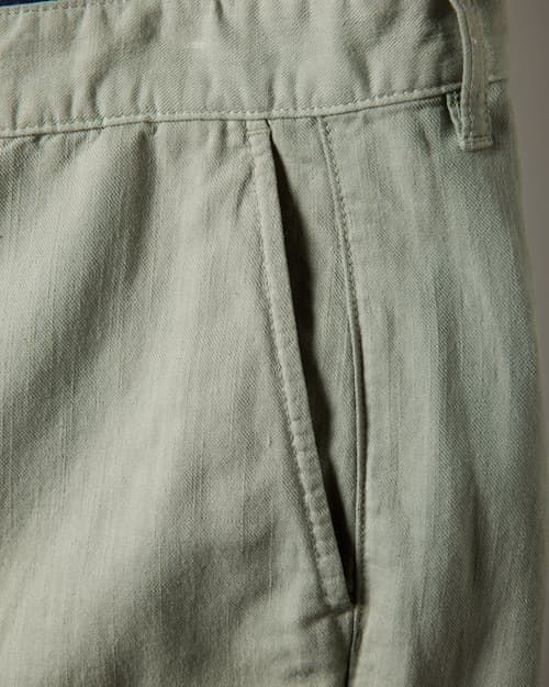laydown detail image of Cotton Linen Chino Short - 9"