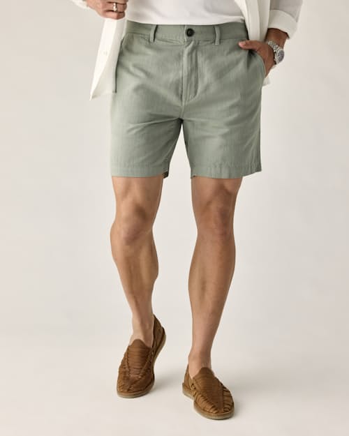 on model image of Cotton Linen Chino Short - 7"