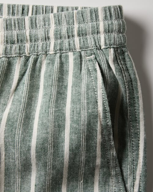 laydown detail image of Canoe Short - 7"