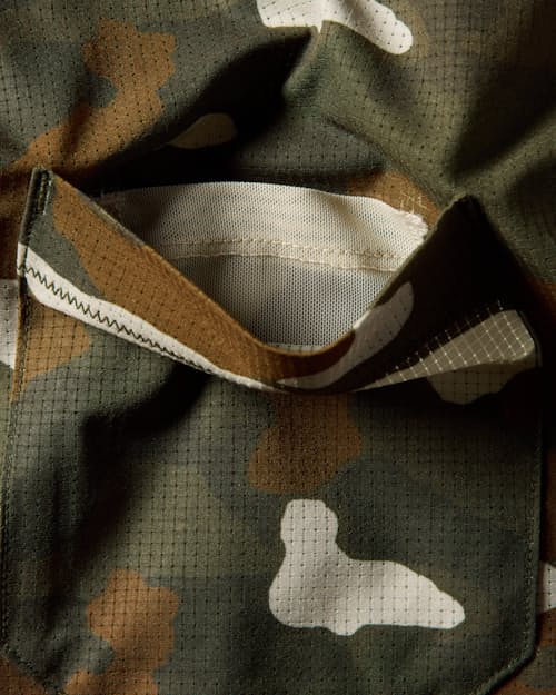 laydown detail image of Airweave Performance Shirt