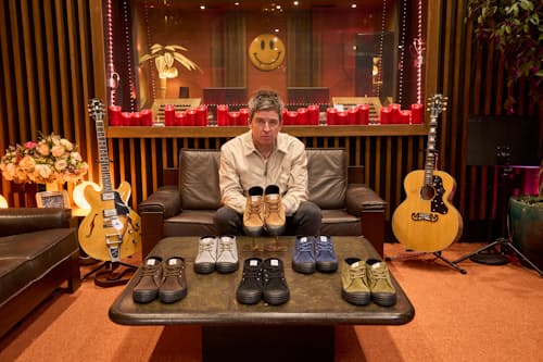lifestyle image of Noel Gallagher Lone Star Chukka