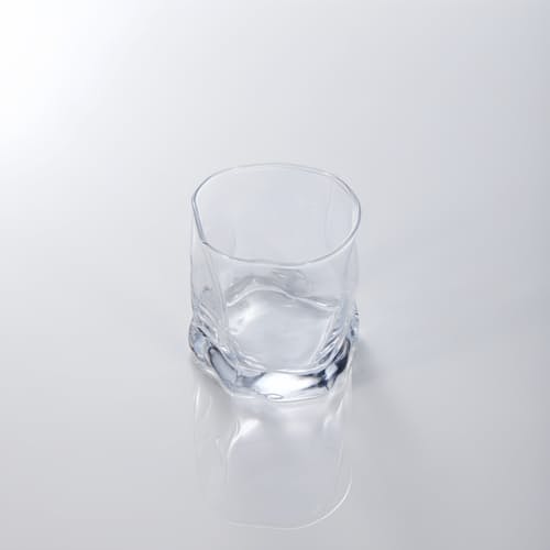 no crop image of Japanese Edo Kiriko Crumple Body Whiskey Glass