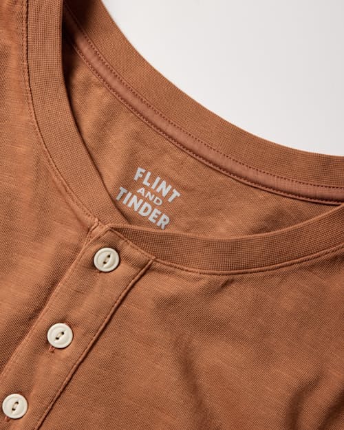 laydown detail image of Short Sleeve Slub Henley
