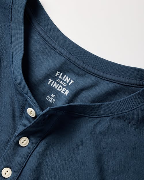 laydown detail image of Short Sleeve Slub Henley