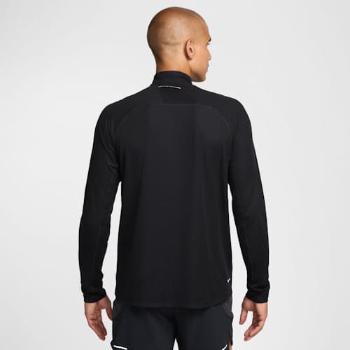 on model image of Trail Midlayer Half-Zip