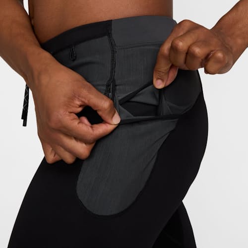 on model image of Lavaloops Halftight
