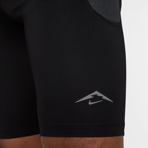 on model image of Lavaloops Halftight