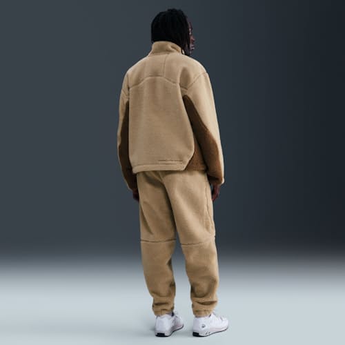 on model image of Windproof Cotton Wool Full-Zip Fleece