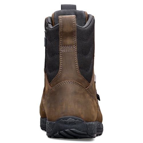 laydown image of Breck Boot Insulated