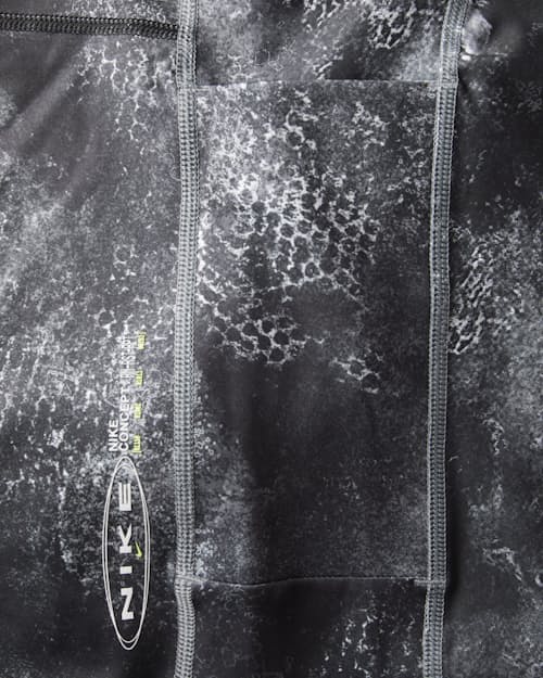 laydown detail image of Stride Half Tights