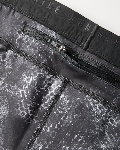 laydown detail image of Stride Half Tights