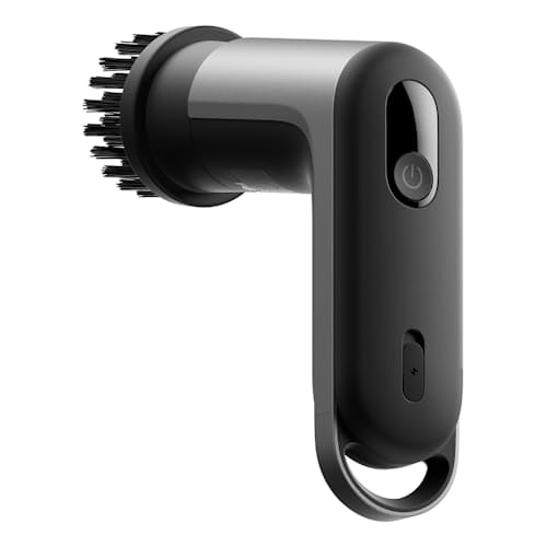 lifestyle image of Grip Cordless Spin Scrubber