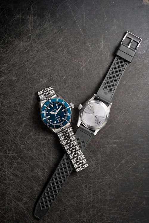 no crop image of DS2 Meridian Dive Watch