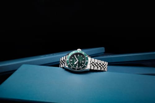no crop image of DS2 Meridian Dive Watch