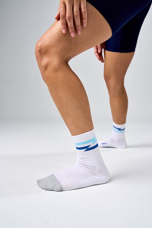 on model image of Elite Light Cushion Mini Crew Socks
