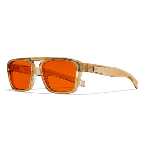 lifestyle image of Escatado Wind Down™ Glasses
