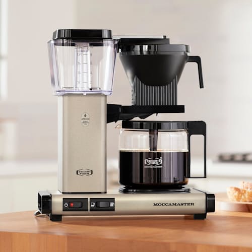 lifestyle image of Moccamaster KBGV Select