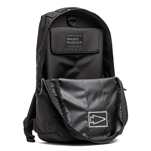 laydown image of Basic Rucker - 17L