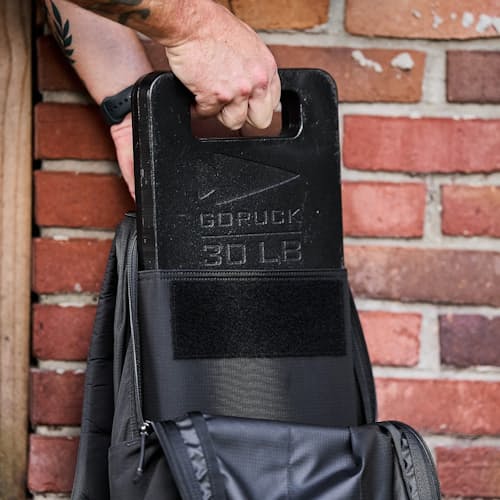 lifestyle image of Basic Rucker - 17L