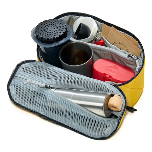 laydown image of Civic Access Pouch 2L