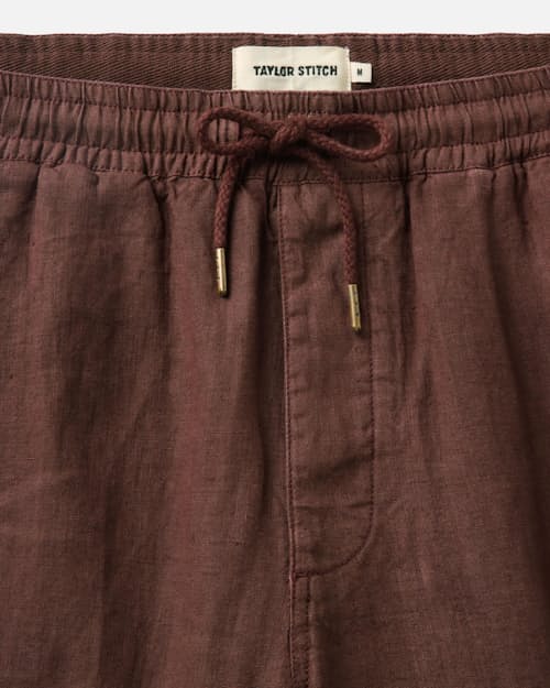laydown detail image of The Apres Short