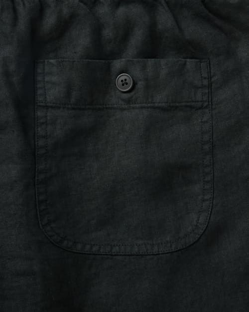 laydown detail image of The Apres Short