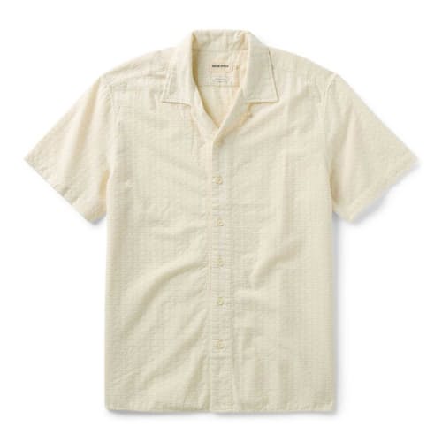 laydown image of The Davis Short Sleeve Shirt