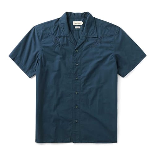laydown image of The Davis Short Sleeve Shirt