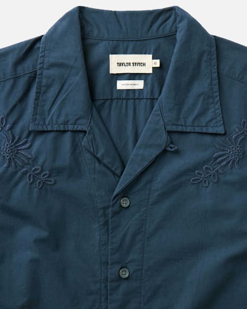 laydown detail image of The Davis Short Sleeve Shirt