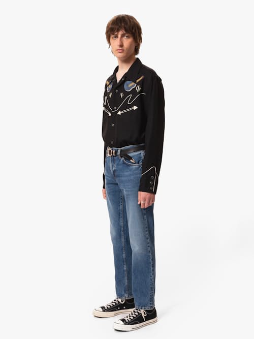 on model image of Gritty Jackson Denim