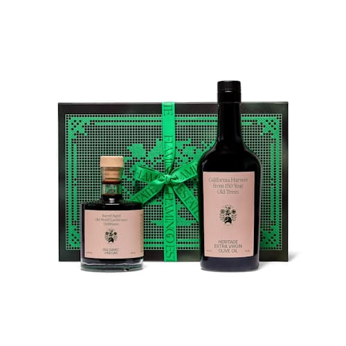 laydown image of Tablemates Gift Set